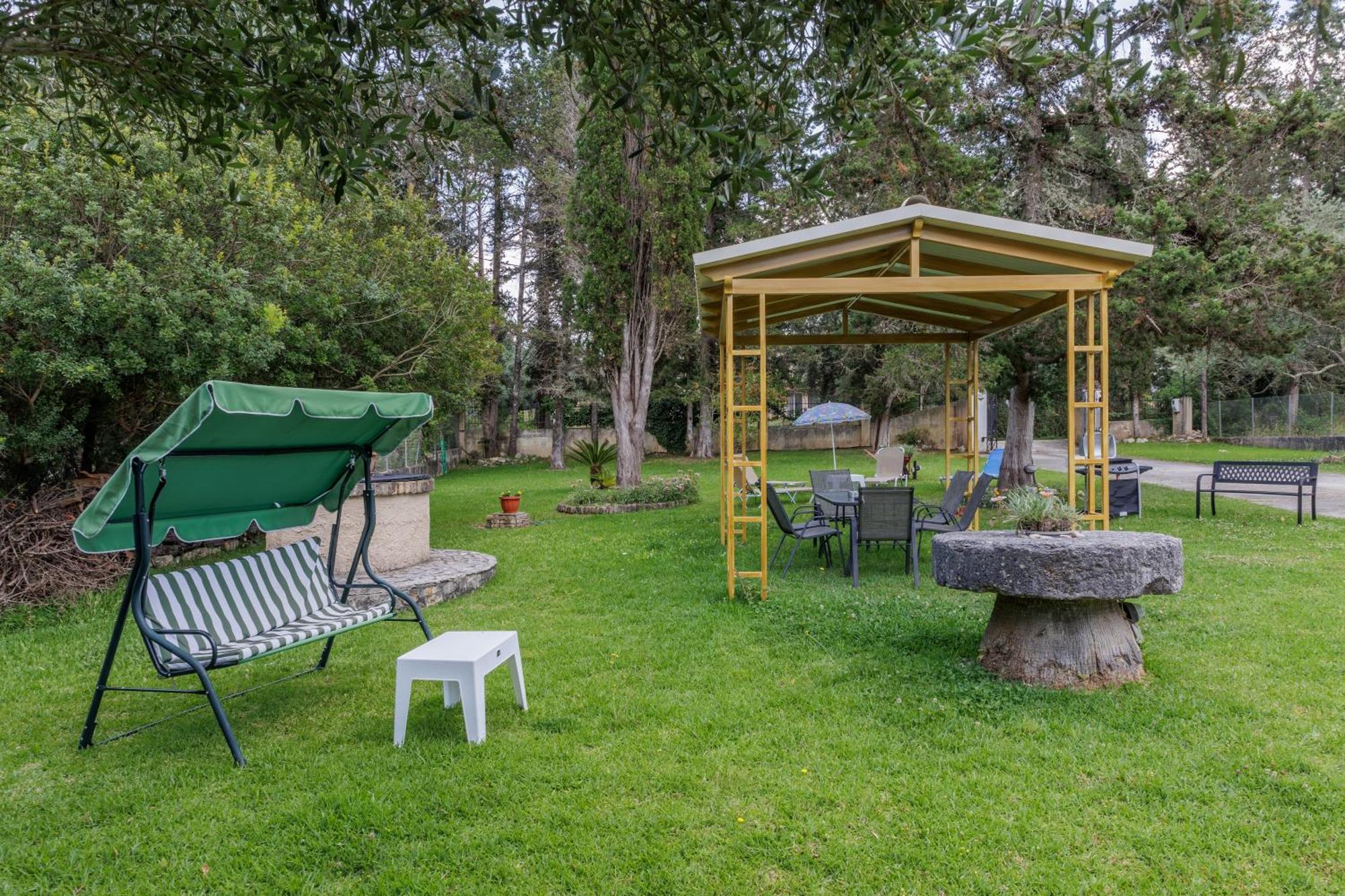 Villa Haris Gazatika Экстерьер фото